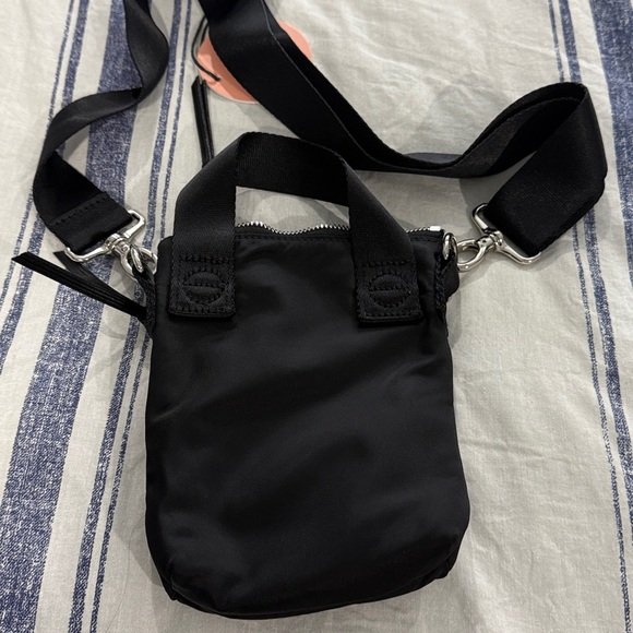 ShortyLOVE Shorthand Crossbody Bag - Picture 7 of 10